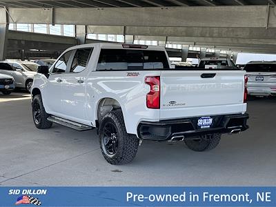 2019 Chevrolet Silverado 1500 Crew Cab 4WD Pickup for sale #2U26863 - photo 2