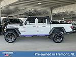 2020 Jeep Gladiator Crew Cab 4x4 Pickup for sale #2U27142 - photo 16