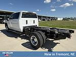 New 2025 Chevrolet Silverado 3500 LT Crew Cab 4WD 60 CA Cab Chassis for sale #1T251056 - photo 2