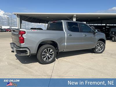 2025 Chevrolet Silverado 1500 Crew Cab 4WD Pickup for sale #1T251304 - photo 2