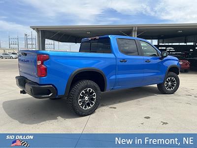 2025 Chevrolet Silverado 1500 Crew Cab 4WD Pickup for sale #1T251305 - photo 2