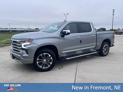 2025 Chevrolet Silverado 1500 Crew Cab 4WD Pickup for sale #1T251378 - photo 1