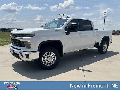 2025 Chevrolet Silverado 2500 Crew Cab 4WD Pickup for sale #1T251452 - photo 1