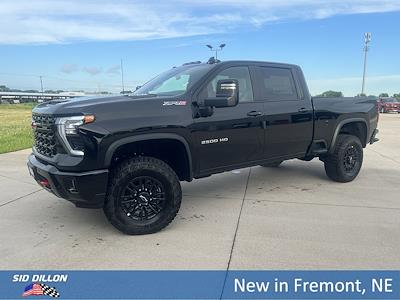 2025 Chevrolet Silverado 2500 Crew Cab 4WD Pickup for sale #1T251465 - photo 1