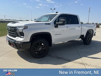 New 2025 Chevrolet Silverado 2500 LT Crew Cab 4WD Pickup for sale #1T251676 - photo 1