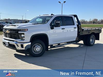 2025 Chevrolet Silverado 3500 Crew Cab 4WD, Flatbed Truck for sale #1T25317 - photo 1