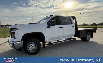 New 2026 Chevrolet Silverado 3500 Work Truck Crew Cab 4WD Flatbed Truck for sale #1T26212 - photo 1