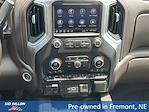 2019 Chevrolet Silverado 1500 Crew Cab 4WD Pickup for sale #1T4085H - photo 7