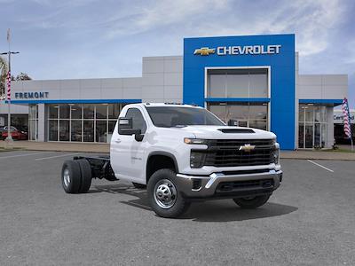 New 2025 Chevrolet Silverado 3500 Work Truck Regular Cab Cab Chassis for sale #C180903 - photo 1