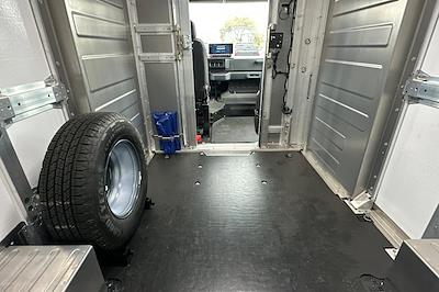 New 2025 Chevrolet BrightDrop 600 Step Van / Walk-in for sale #C199191 - photo 2
