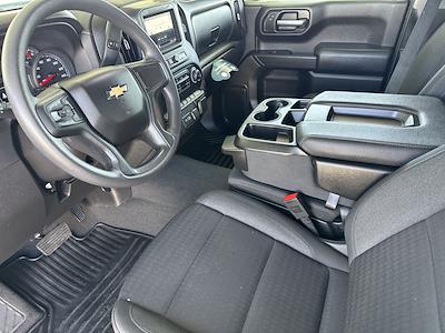 Used 2025 Chevrolet Silverado 1500 - photo 1