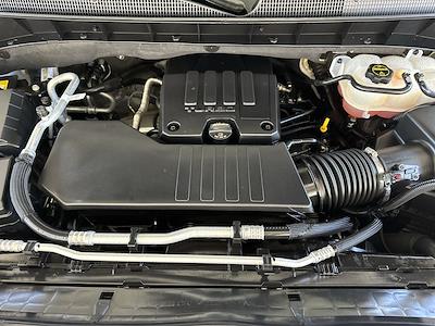 Used 2025 Chevrolet Silverado 1500 - photo 1