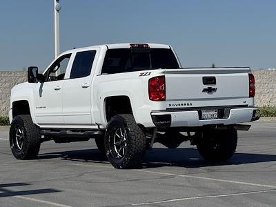 2018 Chevrolet Silverado 1500 Crew Cab 4x4 Pickup for sale #T31909 - photo 2