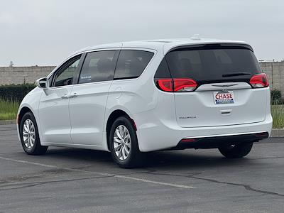 Used 2018 Chrysler Pacifica Touring Plus Minivan for sale #T32138 - photo 2
