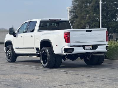 Used 2024 Chevrolet Silverado 3500 - photo 1