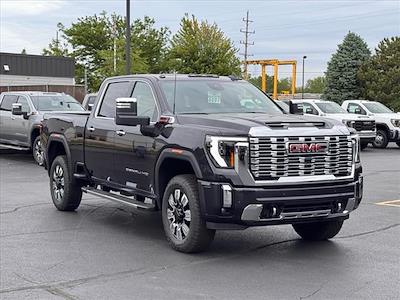 New 2025 GMC Sierra 2500 Denali Crew Cab 4WD Pickup for sale #253397 - photo 1