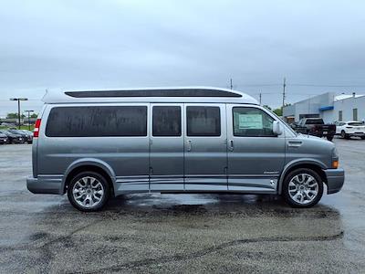 New 2026 Chevrolet Express 2500 Work Truck Passenger Van for sale #26252 - photo 2