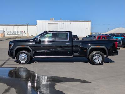 New 2025 GMC Sierra 3500 Denali Ultimate Crew Cab 4WD Pickup for sale #226546 - photo 2