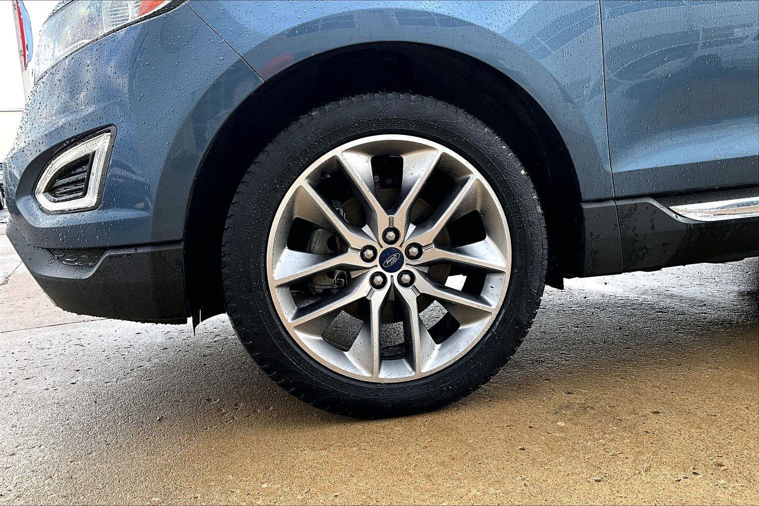 Used 2018 Ford Edge - photo 2