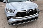 2021 Toyota Highlander AWD SUV for sale #DF12087A - photo 3