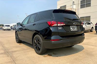 2024 Chevrolet Equinox FWD SUV for sale #DFX1768 - photo 2