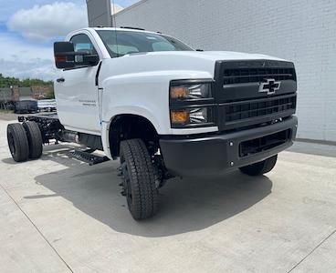 2024 Chevrolet Silverado 5500 Regular Cab DRW 4WD, Cab Chassis for sale #F10028 - photo 1