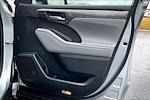 2021 Toyota Highlander AWD SUV for sale #F12032A - photo 27