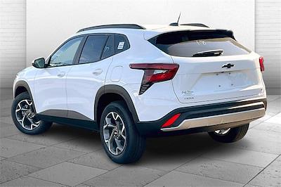 2025 Chevrolet Trax FWD SUV for sale #F12265 - photo 2