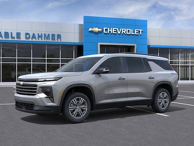 New 2026 Chevrolet Traverse LT SUV for sale #F12426 - photo 2