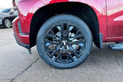 2019 Chevrolet Silverado 1500 Crew Cab 4WD Pickup for sale #F12801A - photo 2