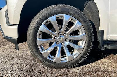 2020 Chevrolet Silverado 1500 Crew Cab 4WD Pickup for sale #F12896A - photo 2