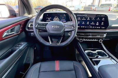 Used 2024 Chevrolet Traverse - photo 1