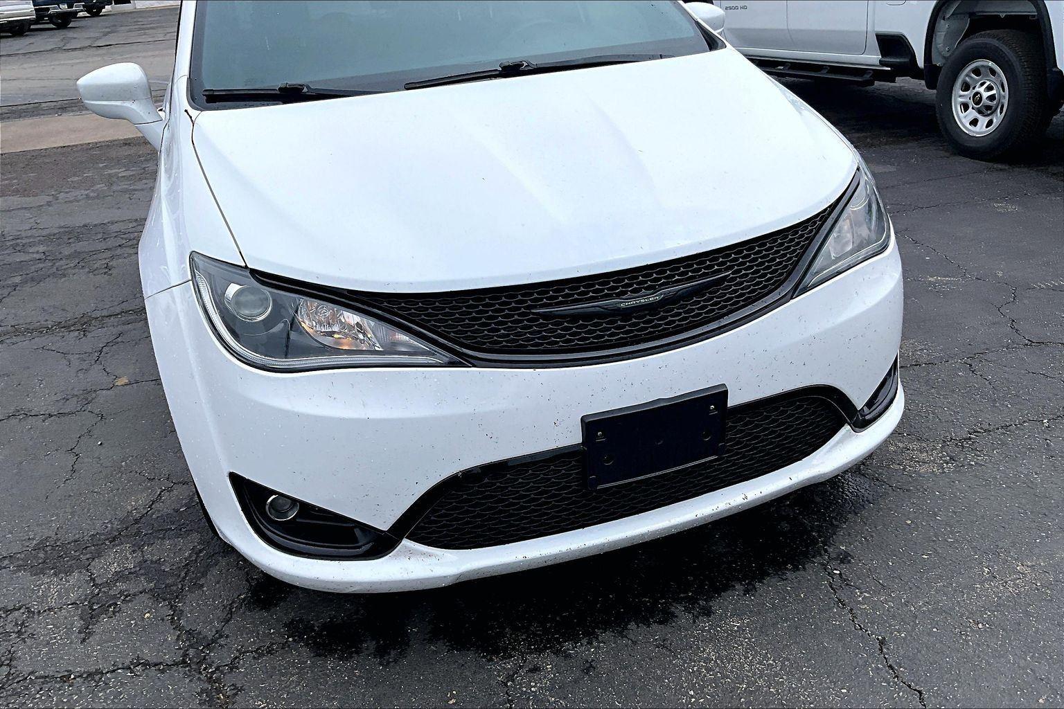 Used 2020 Chrysler Pacifica - photo 5