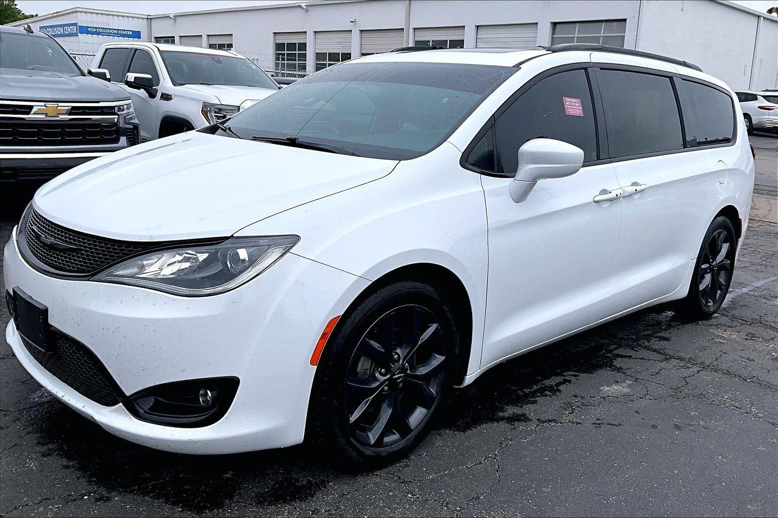 Used 2020 Chrysler Pacifica - photo 9