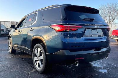 Used 2022 Chevrolet Traverse - photo 1
