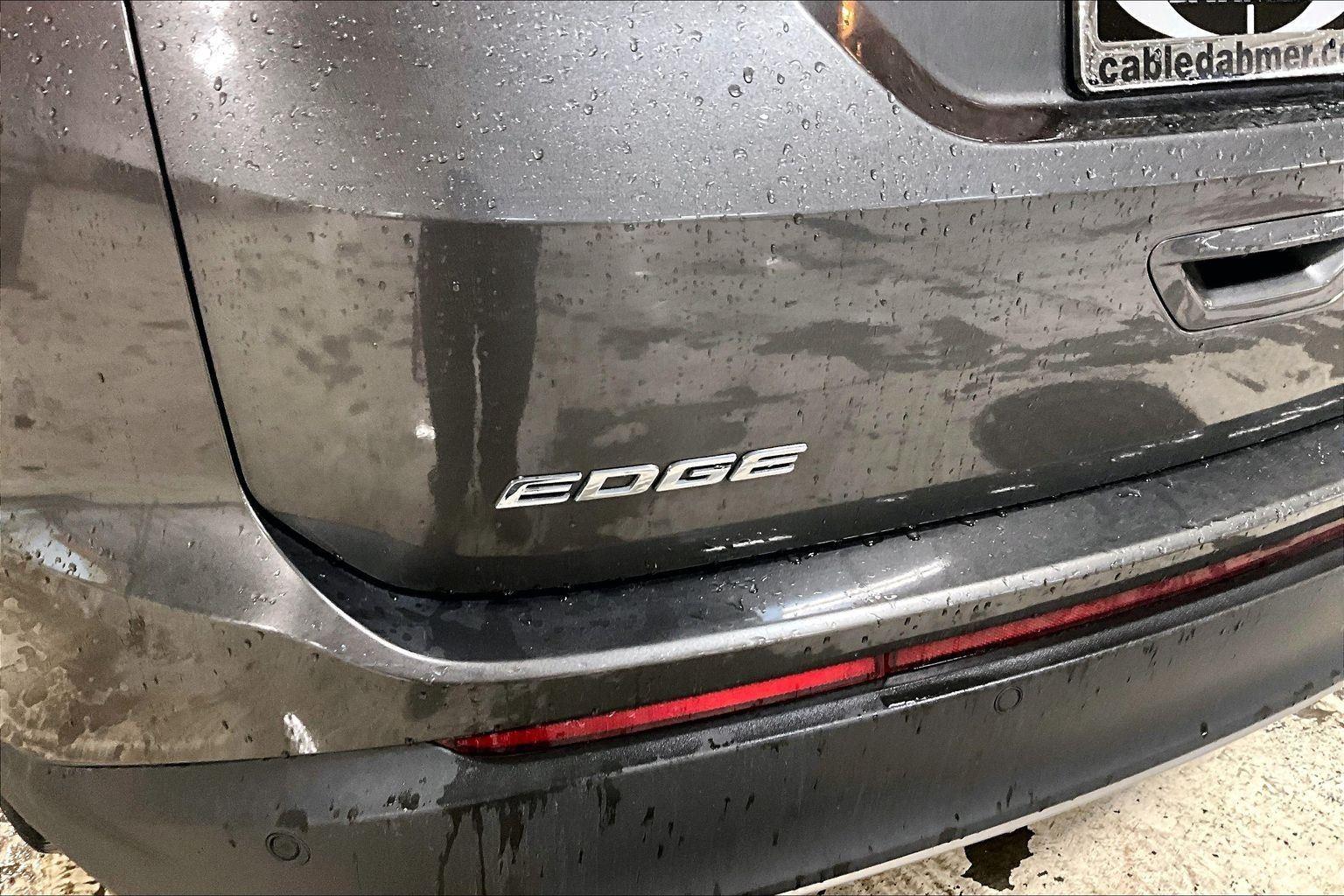 Used 2017 Ford Edge - photo 6