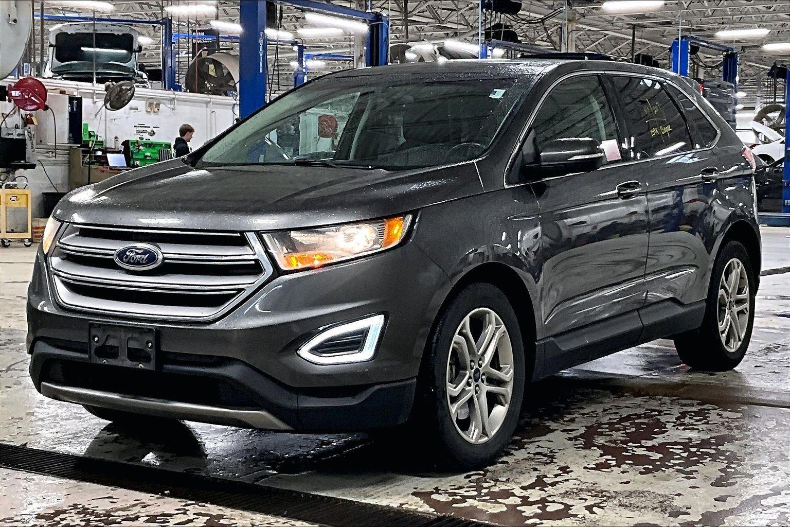 Used 2017 Ford Edge - photo 7