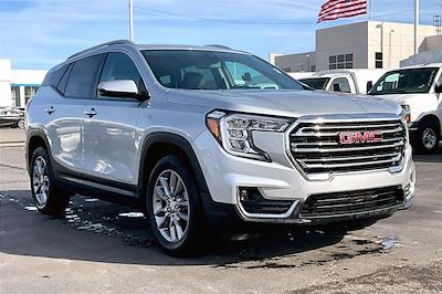 Used 2022 GMC Terrain - photo 1