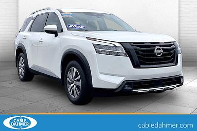 Used 2022 Nissan Pathfinder - photo 1