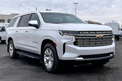 Used 2021 Chevrolet Suburban - photo 1