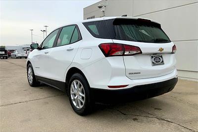 2022 Chevrolet Equinox FWD SUV for sale #FX2284 - photo 2