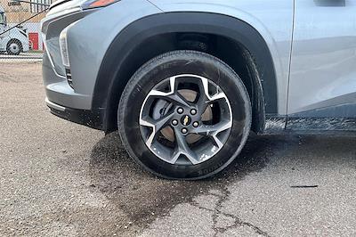 2025 Chevrolet Trax FWD SUV for sale #FX2496 - photo 2