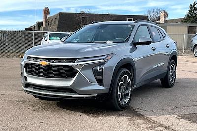 Used 2025 Chevrolet Trax LT for sale #FX2496 - photo 1