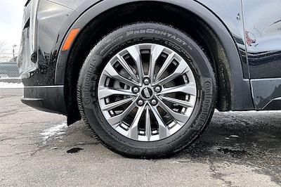 Used 2024 Cadillac XT4 Premium Luxury for sale #FX2529 - photo 2