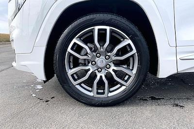 Used 2022 GMC Terrain - photo 1