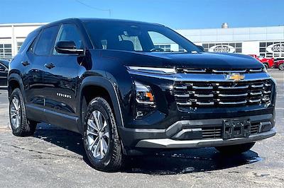 Used 2025 Chevrolet Equinox - photo 1