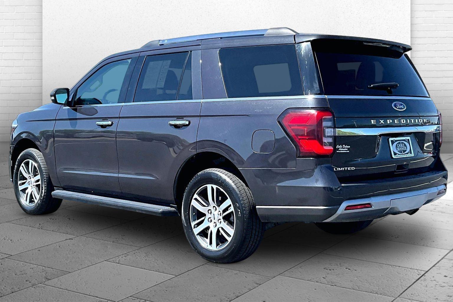 Used 2024 Ford Expedition - photo 12