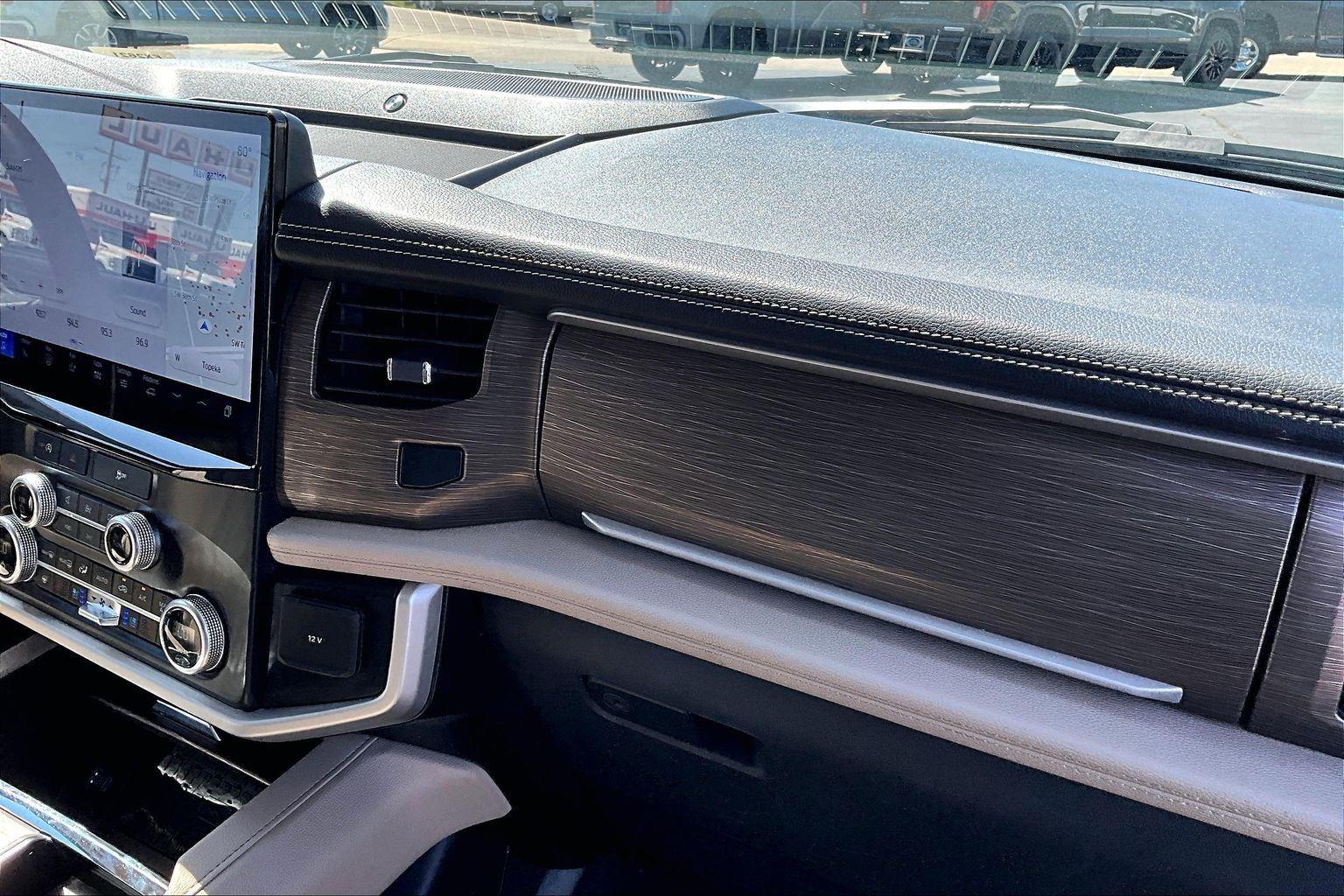 Used 2024 Ford Expedition - photo 18