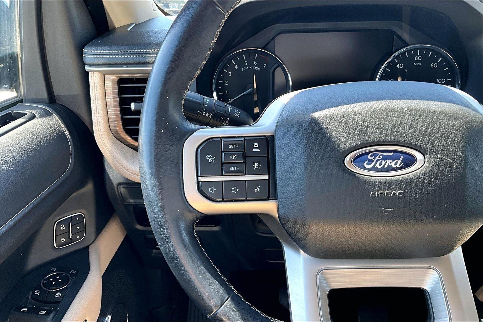 Used 2024 Ford Expedition - photo 20