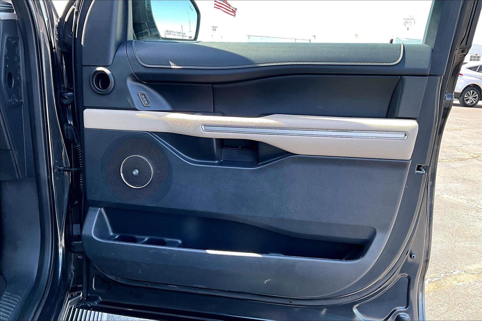Used 2024 Ford Expedition - photo 28